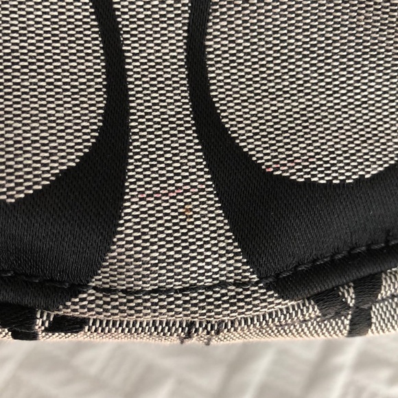 Coach Purse - Picture 4 of 4